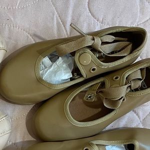 Bloch tap shoes